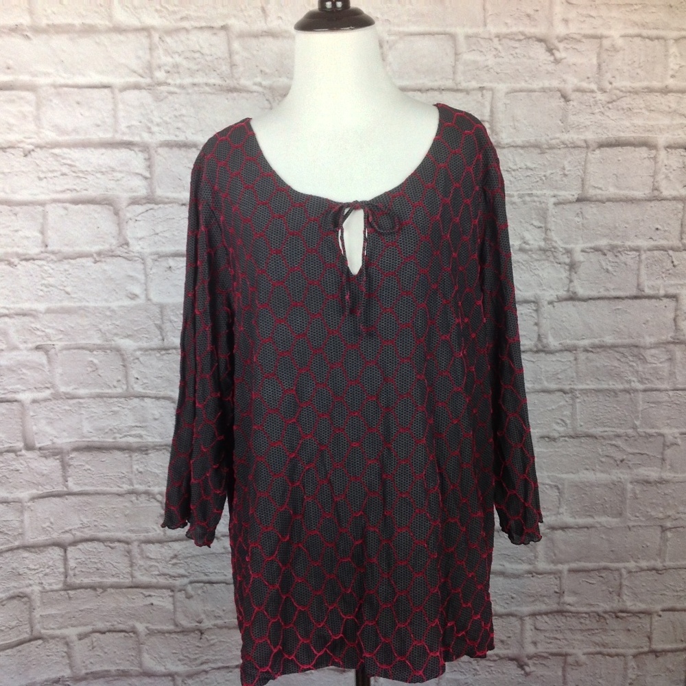 INC Top Women 2X Black Grey Red Chain Link Stretch